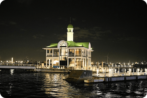 みなとみらい21ぷかり桟橋